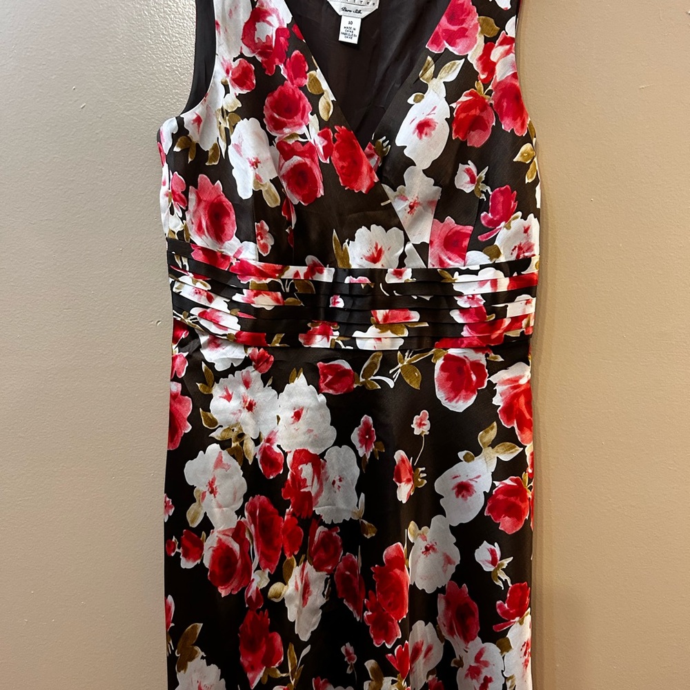 Talbots Brown Floral V-Neck Sheath Dress with Red & White Blooms